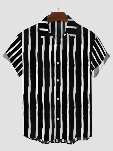Kurzärmliges Herrenhemd von Black-and-White Lines